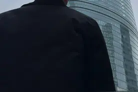 你如果中国最高的摩天大楼吗，今天带你进去看看#摩天大楼 #上海 #厦门阿波