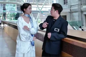 #张越 两口子从白手起家一无所有走到今天第十年，这创业的十年经历过无数的磨难和嘲笑，但因就是被无数人嘲笑，才有我们今天的辉煌战绩，没有你们的打脸，也没有我们的今天的翻盘视频封面