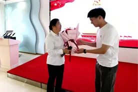 今日上午，金堂县赵镇街道办团委，十里社区。为纪念5.4青年节视频封面