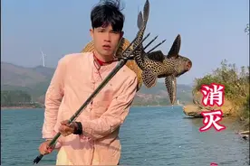 今天出船消杀清道夫，清道夫有一百种做法大全，你更钟爱哪一款！清道夫属于外来危害物种，水里没有任何天敌，严重泛滥成灾！更是严禁放入河流影响生态，爱护环境，人人有责！#清道夫 #新农人计划2024 #清道夫行动 #是时候展现真正的技术了 #爱护环境