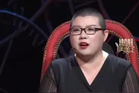 丈夫亲自给妻子剃光头，让她从头再来。 #追求 #爱情故事  #婚姻视频封面