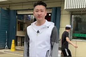 西安太好吃啦#曹云金  #曹云金夜游西安回民街视频封面