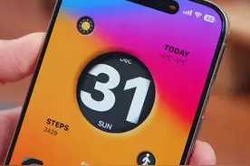 iPhone灵动岛使用攻略，还能玩出花样，赶紧试试这些技能吧#iphone #灵动小组件 #灵动岛小组件