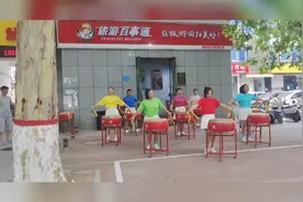 旅游就找旅游百事通，真诚相待每名旅客是我们永远的工作目标！视频封面