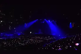 开场intro+《头文字T》#tizzyt巡演来之不易 #上海站演唱会视频封面