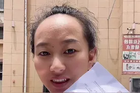 真是没想到上了怀还会怀孕，一开始大姨妈没来我也想到过这个问题，我也去买了测试纸来测了，但是显示没有，所以我一直还在担心是我生病了，幸好来检查没啥问题，只是怀孕，有没有见过这种情况的，姐妹们分享一下。#一个身体两个心跳 #太突然啦 #孕期记录 #三胎到来视频封面