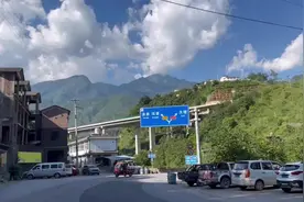 （一）重走滇缅公路，国道320与滇缅公路重合，下关到永平110公里视频封面