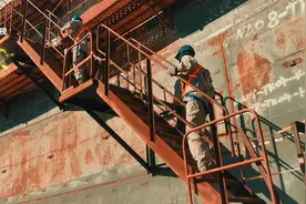 伊拉克纳西里耶建罐人#储罐建设 #海外项目 #石油人视频封面