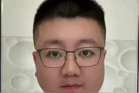 在派出所录口供时，要注意什么？ 在派出所录口供，要核实口供内容是否和自己的描述一致，记录正确的情况下，可以签字按手印，如果不一致，可要求更改。#故意伤害 #违法必究视频封面