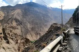 怒江七十二拐（下）继续放坡，不过路面变得有点烂视频封面