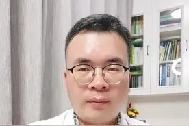 小腿裂纹干痒抹了香香不管用 #硬核健康科普行动 #医学知识科普 #医疗小常识 #医学科普 #抖医医生视频封面