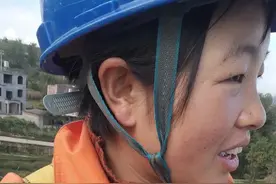 我以想做一个快乐的女孩，可惜我好像连笑的不会了，#抖音小助手视频封面