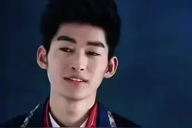 第一我不叫喂  第二 我叫楚雨荨哈哈哈😂😂#一眼沦陷 #楚雨荨视频封面
