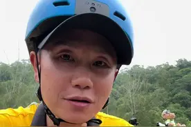 美团开启不闯红灯给补贴活动吗？ #外卖小哥 #第一视角 #行业分享  #遵守交通规则文明出行 #一盔一带安全常在视频封面