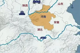 河南与邻省的交界地带的地缘和历史 今天聊聊河南省与周边邻省的交界地带，一提到河南的邻居，一般首先想到的是“山河四省”，但实际上河南与河北、山东、山西的交界并不是最长的；也许会想到与陕西的交界，因为在古代，灵宝和函谷关以及三门峡这里历史故事很多；但实际上，河南和邻省交界最长的是湖北，其次是安徽！这里有襄阳和南阳，有信阳，有曾经的宋国，这里是英雄辈出的地方等等，总之，我的感悟是：省与省的交界处，往往是故事特别多的地方，“四不管”反而留下很多文化遗产，大家说呢？#地理 #历史 #河南 #河北 #山西视频封面