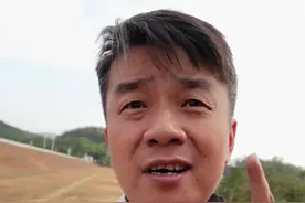 瞧不起踏板的，看一下这台#摩托车 #机车 #踏板 #本田摩托车 #本田xadv750视频封面