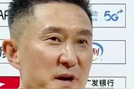 杜指导:宁波球馆勾起了无数美好回忆，怀恋20年前和八一队一起比赛的日子#杜锋 #愿你满目星辰视频封面