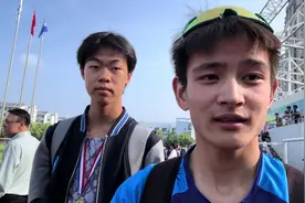 让我们一起来看看浙江信息工程学校的百米飞人大战#百米飞人视频封面