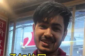12集｜孟加拉国🇧🇩普通人一般都使用什么手机，这条视频带大家去看看#孟加拉国 #手机 #印度 #街头采访 #旅行视频封面
