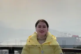 世界上最大的电梯，不运人，只运船！三峡大坝的垂直升船机确实是厉害！#湖北星旅播 #长江三峡视频封面