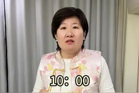 孩子的信 每一个孩子都有自己的世界和思想，看了这封信，我五味杂陈，世间自己能做的选择很多，可是在选择父母这件事情上，孩子是无能为力的，生在什么样的家庭，她自己不能选择，看了这封信我终于知道瑶瑶为什么从小就喜欢看小猪佩奇，原来父母之间的爱与不爱孩子都能感受到，父母对孩子的爱与不爱孩子也能感受到，父母的陪伴在孩子的成长过程中就像雨露之与树木。父母就是孩子的第一任老师，父母的一言一行都在深深的影响着孩子，希望这件事情的影响赶快过去，我们也要尽快恢复到正常的蒸蒸日上的生活。#孩子的信#生活日常 #给父亲的信 #婚姻带给女人什么 #婚姻家庭视频封面