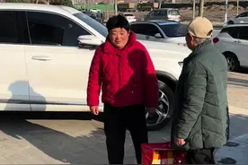 老妈和我姐姐来了#记录真实生活 #张东在农村 #平凡生活视频封面