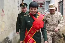特战女兵廖华清再次荣立二等功！ #特战女兵  #二等功视频封面