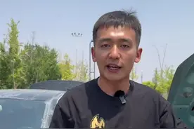 玻璃水如何自己添加？老司机手把手教会你，避免多花冤枉钱！#带你懂车 #汽车用品 #玻璃水