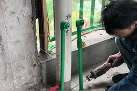 改阳台排水管#水电工 #施工工艺 #施工现场实拍 #家装水电 #四维水电罗军视频封面