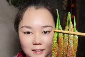 今天的菜色太好看了红红的，幺妹在这里祝大家日子红火，新年顺遂！红红火火越来越旺#抖音美食 #农村家常菜