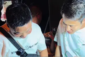 夜袭北二环 #文玩核桃 #潘家园核桃王 #潘家园核桃王开青皮 #竟然被文玩潮到了 #文玩核桃青皮视频封面