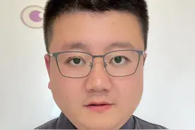 把人打成轻伤二级，会不会坐牢？坐牢要多久？ 故意伤害致人轻伤二级，坐牢多久，会不会坐牢，要根据案情分析。#被打伤了怎么办 #打架的成本