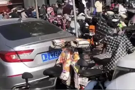 网传恒大集团拖欠沧州银行34亿贷款，沧州银行门外排长队取钱，银行工作人员：是谣言 资金非常充足，警方：已拘留不少谣言散布者