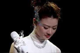 我恨老天不公，拆散我们 夺走我的爱情