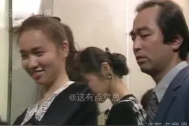 岛国搞笑大叔-电梯内放气视频封面