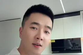 孝父母之身，顺父母之意，最好的孝顺就是尊重和顺从父母的意愿。哪怕父母有不对的地方，我们可以静下来跟他们沟通交流，而不是顶撞和吵架。父母平安健康快乐，也是我们子女的福报❤️视频封面
