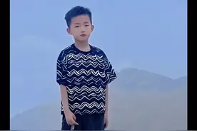 #热点新闻事件 #福建8岁男童走失最新进展 #福建8岁男童在山顶失踪 #热点 #热门 救援还在继续，希望大家继续关注，希望孩子平安无事🙏🙏🙏视频封面