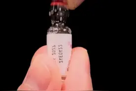 打开安瓿瓶时掉落的玻璃渣，会随着药液进入人体吗？安瓿瓶打开会有玻璃渣掉入药液里吗？#内容启发搜索 #抖音美好生活家 #解压 #科普 #安瓿瓶