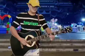 全网最好听的吉他曲之一，同样的的地点，同样位置，唯一不一样的是没有小姐姐#吉他 #晓东吉他 #音乐现场 #西海情歌 #遵义视频封面