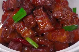 这样做的红烧肉软烂入味，家里的老人小孩都很喜欢吃#红烧肉