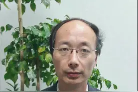 撞死人是不是就得去坐牢？如果构成了交通肇事罪该如何应对？ #抖来普法2025 #上海刑事律师卢峰 #交通肇事罪 #肇事逃逸 #开车撞人视频封面