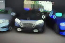 爱你初心不曾改，想泡妞我先开辆黑色奔驰E300！#奔驰e级 #语录