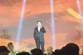 现场听黄安演唱：新鸳鸯蝴蝶梦视频封面