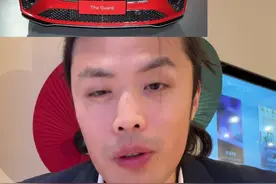 董老厮帮兄弟们的媳妇看车 #比亚迪#宾利#搞笑#董老厮说车
