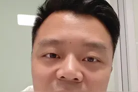 ColorOS将接入DeepSeek OPPO、一加的部分机型将可以通过超级小布助手实现一健唤醒DeepSeek#DeepSeek #ColorOS15 #OPPOFindN5 #AI #黑科技视频封面