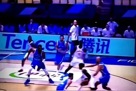 比他高的没他快，比他快的没他高！仅出场18分钟以百分之百的命中率拿下 32分！无敌的存在！#字母哥 #奥运会落选赛视频封面