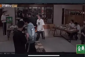 老舅，实在对不起，但是真的好好笑啊～哈哈哈哈哈哈哈…………视频封面