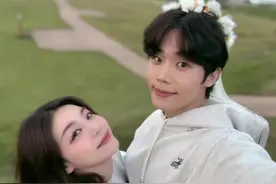 Ailee官宣将于明年4月20日结婚，男友崔时训曾出演《单身即地狱》#ailee视频封面