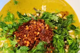 云南人的秘制#灵魂蘸料 ，蘸洋芋、豆腐、烧烤都是绝绝子，好吃到爆！#万能蘸料 #蘸水 #云南地方特色美食 #我的厨房日记视频封面