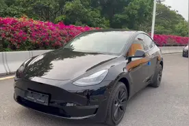 2023款特斯拉Model Y长续航，新车落地7公里，找长续Y的朋友视频封面